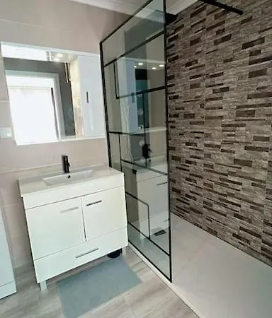 Feliz - Large - Pool אלבופיירה