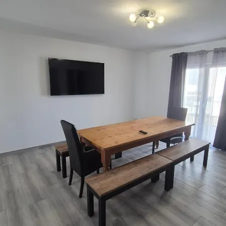 Feliz - Large - Pool וילה *