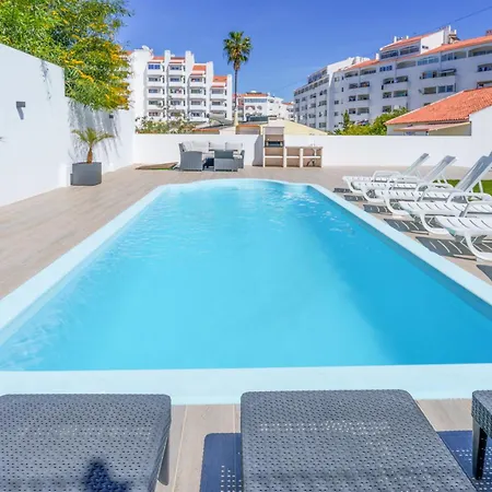 Feliz - Large - Pool *